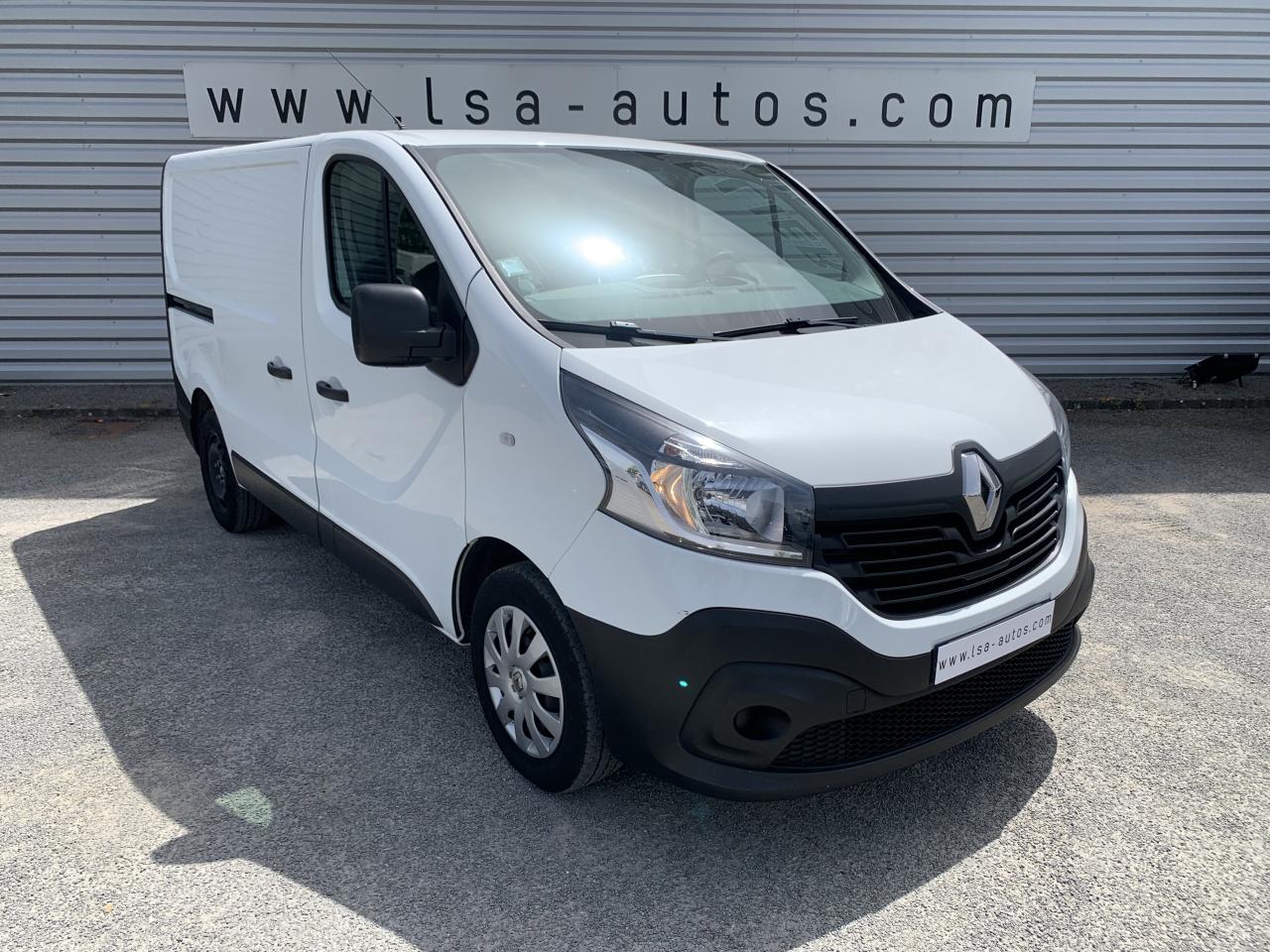 Annonce Renault trafic fourgon extra l1h1 1000kg 2.5 dci 150 fap 2007  DIESEL occasion - Carcassonne - Aude 11